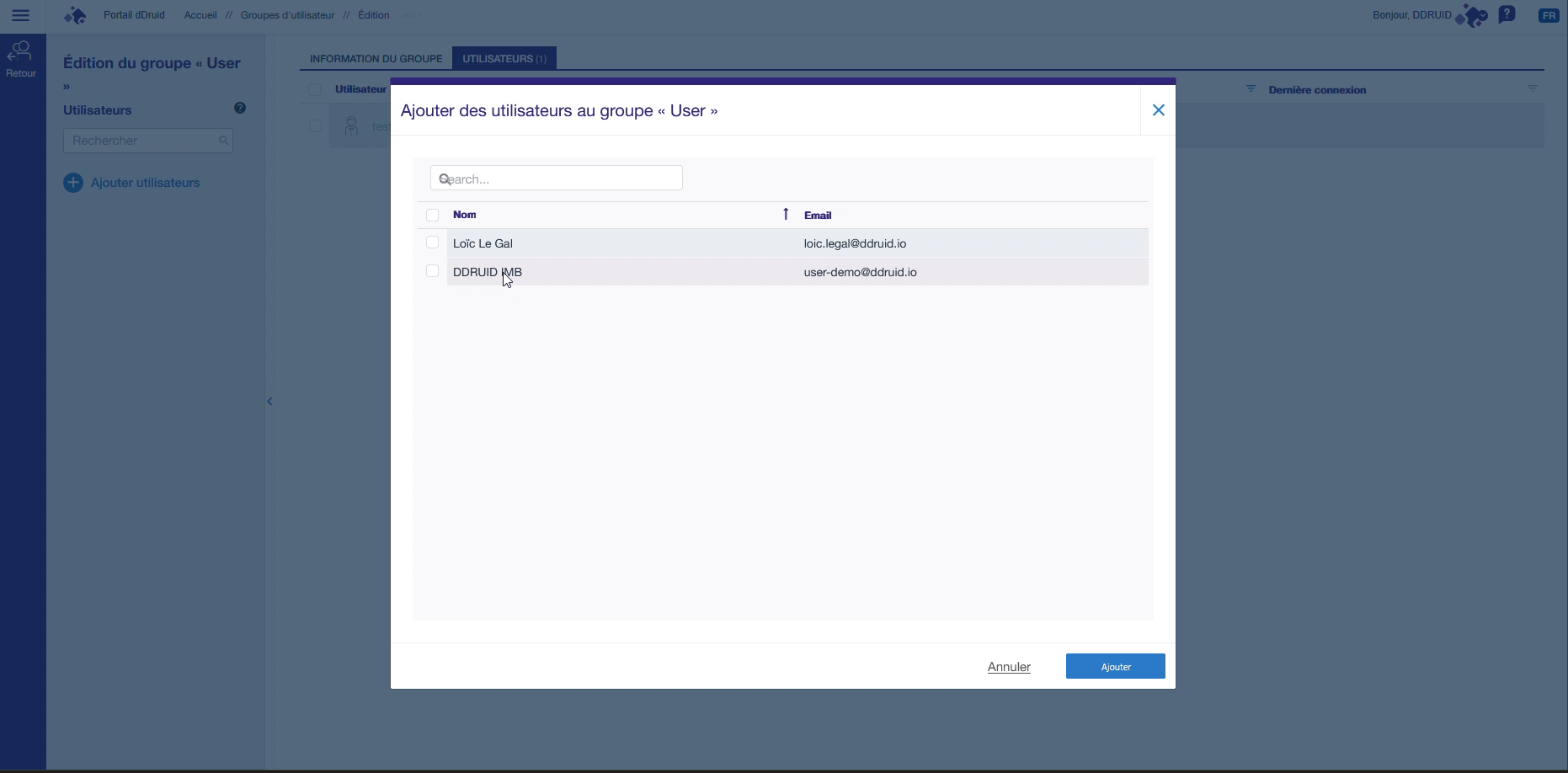 Ajout d'utilisateurs à un groupe